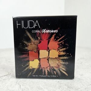 Huda Beauty Coral Obsessions Eyeshadow Palette